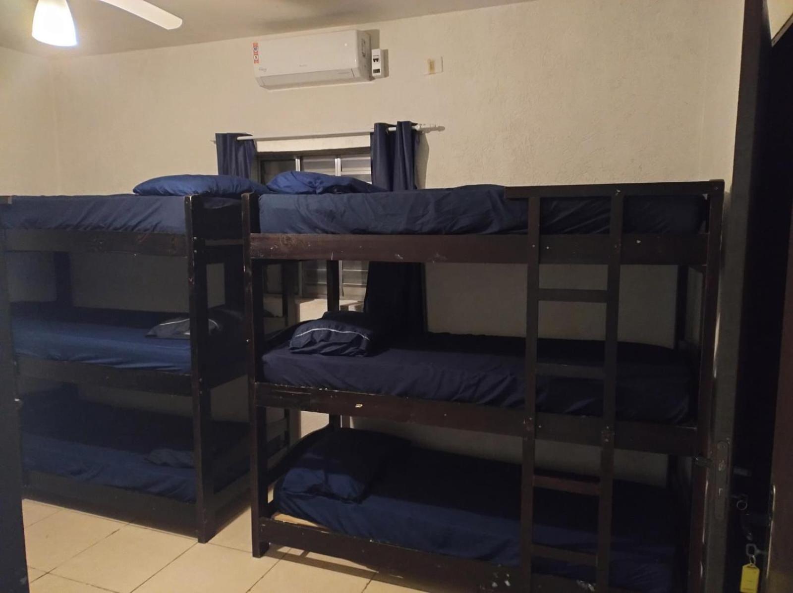 Oasis Hostel E Pousada Itanhaém Екстериор снимка