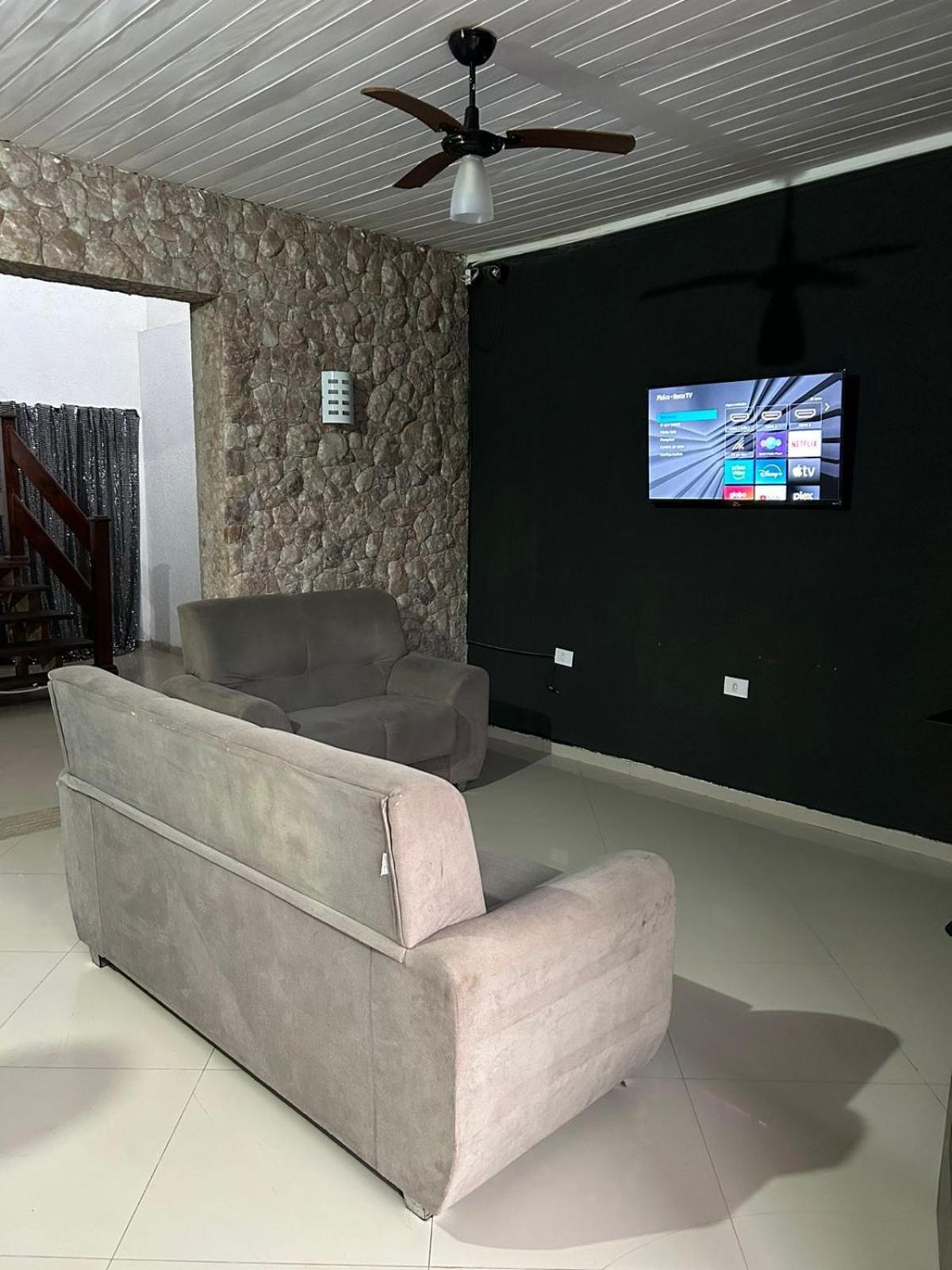Oasis Hostel E Pousada Itanhaém Екстериор снимка